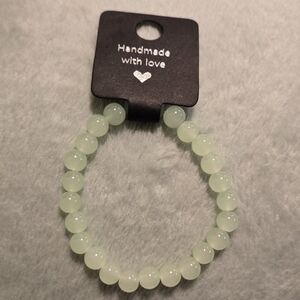 Handmade Light Jade Beaded Bracelet 🍃 Minimalist Elastic Jewelry